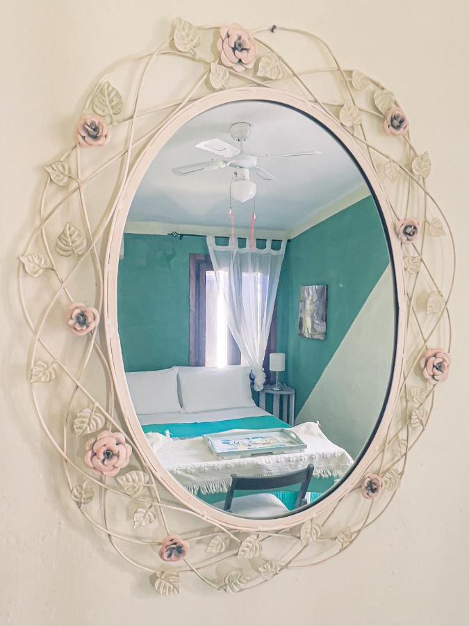 Helianthus Rooms Pula Exterior photo