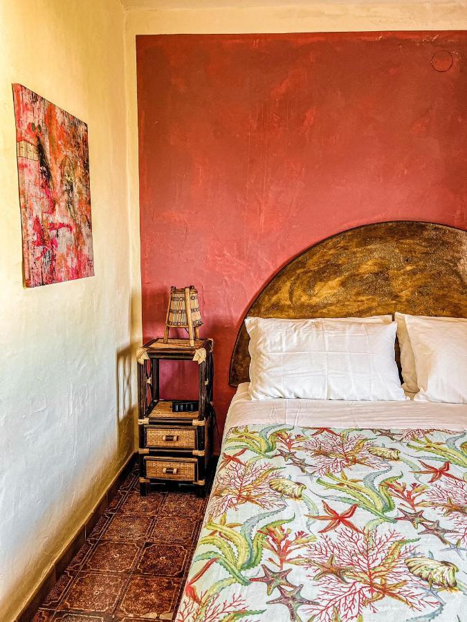 Helianthus Rooms Pula Exterior photo